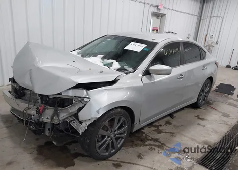 2014 Nissan Altima 2.5 S z USA, uszkodzony, nr VIN 1N4AL3AP6EN230960